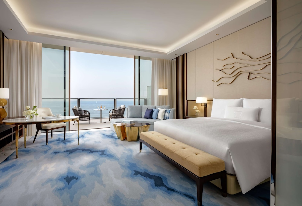 Three Bedroom Sky Terrace Suite