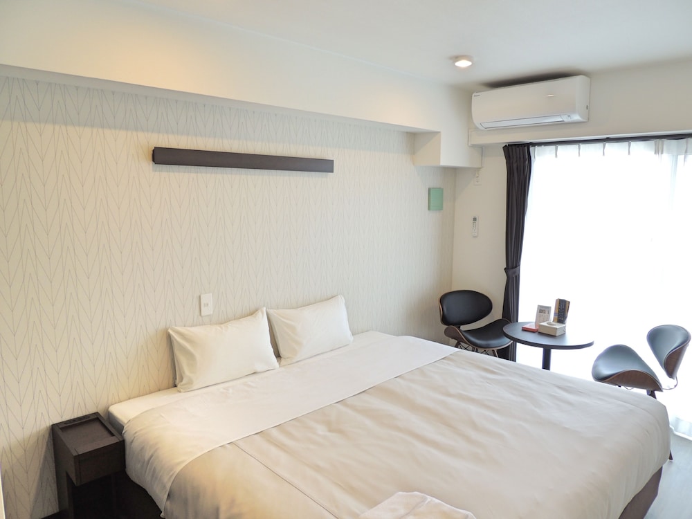 Double Room, Non Smoking - Photo 3