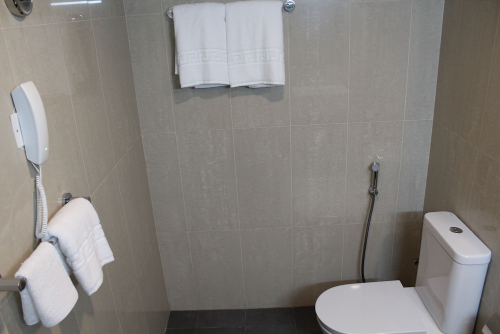 Standard Double Room - Photo 6