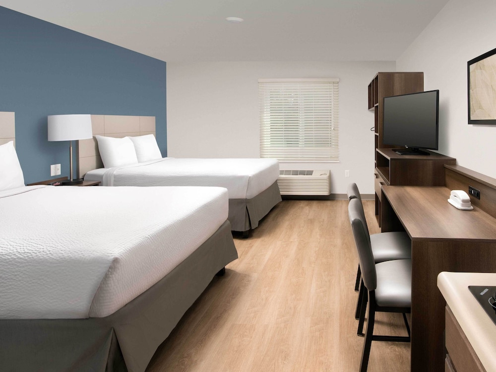 Room, 2 Queen Beds, Accessible, Non Smoking (Bathtub) - Photo 2