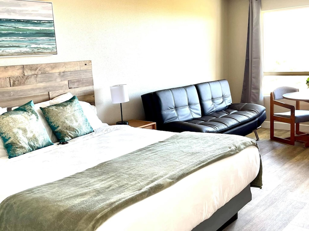 Basic Room (No Pets or Children under 16)