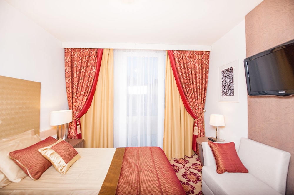 Suite photo 1