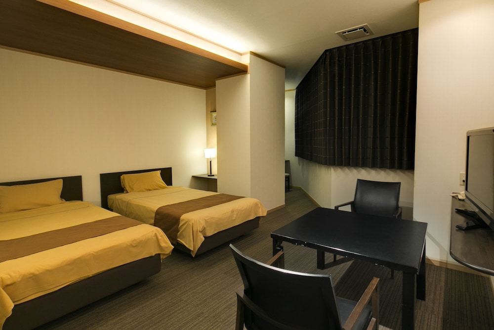 SHINONOME, Twin Room with Private Bathroom, Non Smoking photo 1