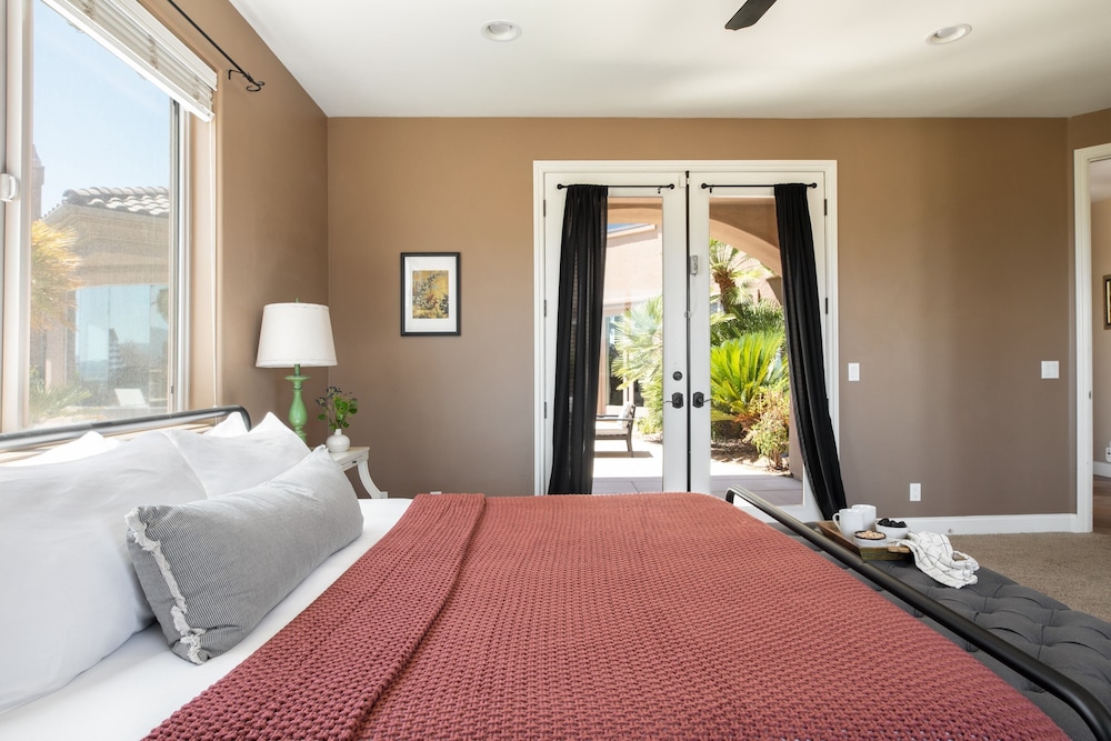 House (5 Bedrooms) photo 1
