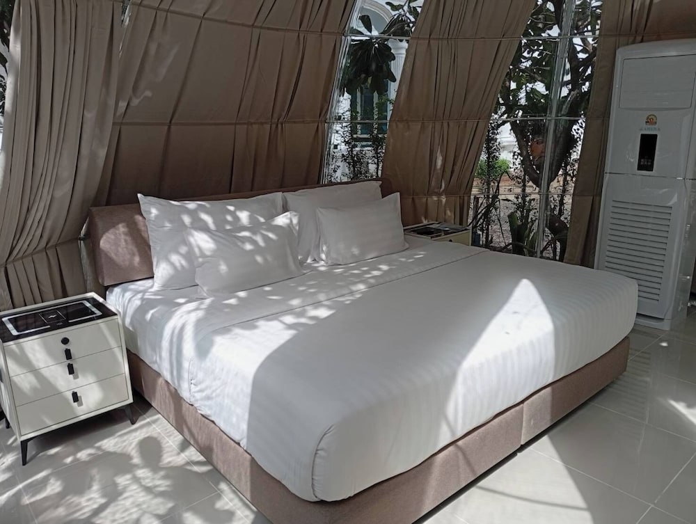 Panoramic Tree House photo 3