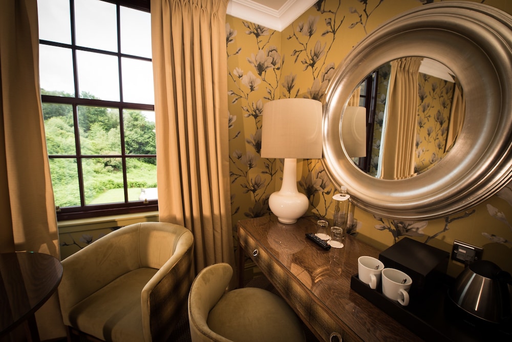 Superior Room, 1 King Bed, Non Smoking (Four Poster Bed) - Photo 2