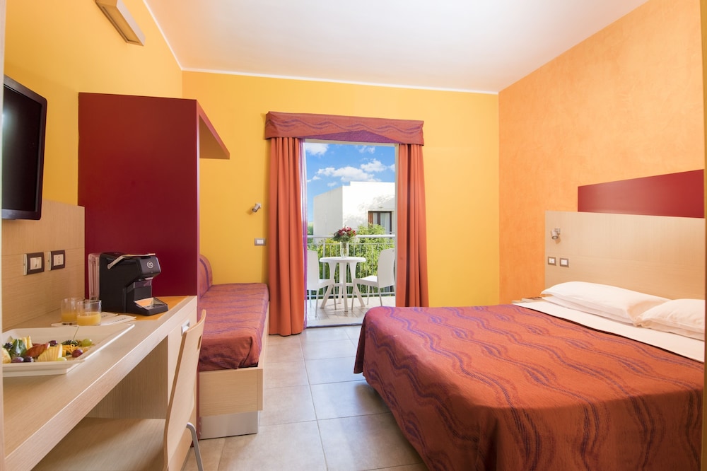 Superior Room, Garden View - Photo 1