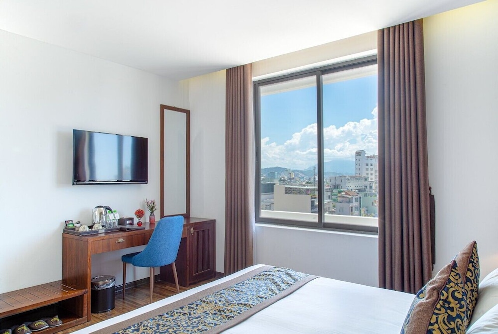 Premier Double Room - Photo 8