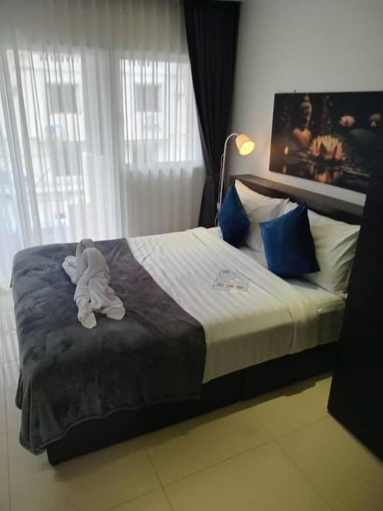 Deluxe with balcony