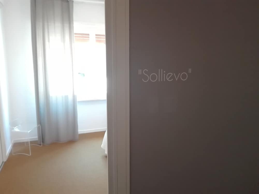Double Room, Ensuite, City View photo 2