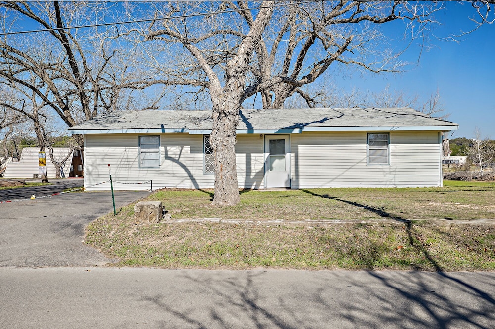 Standard House, 2 Bedrooms