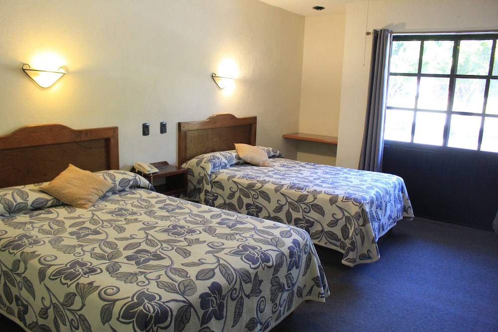 Standard Double Room - Photo 1