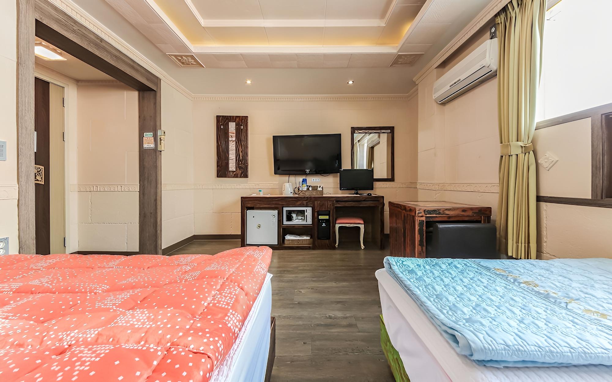 Room (Twin (healthy loess room)) - Photo 3