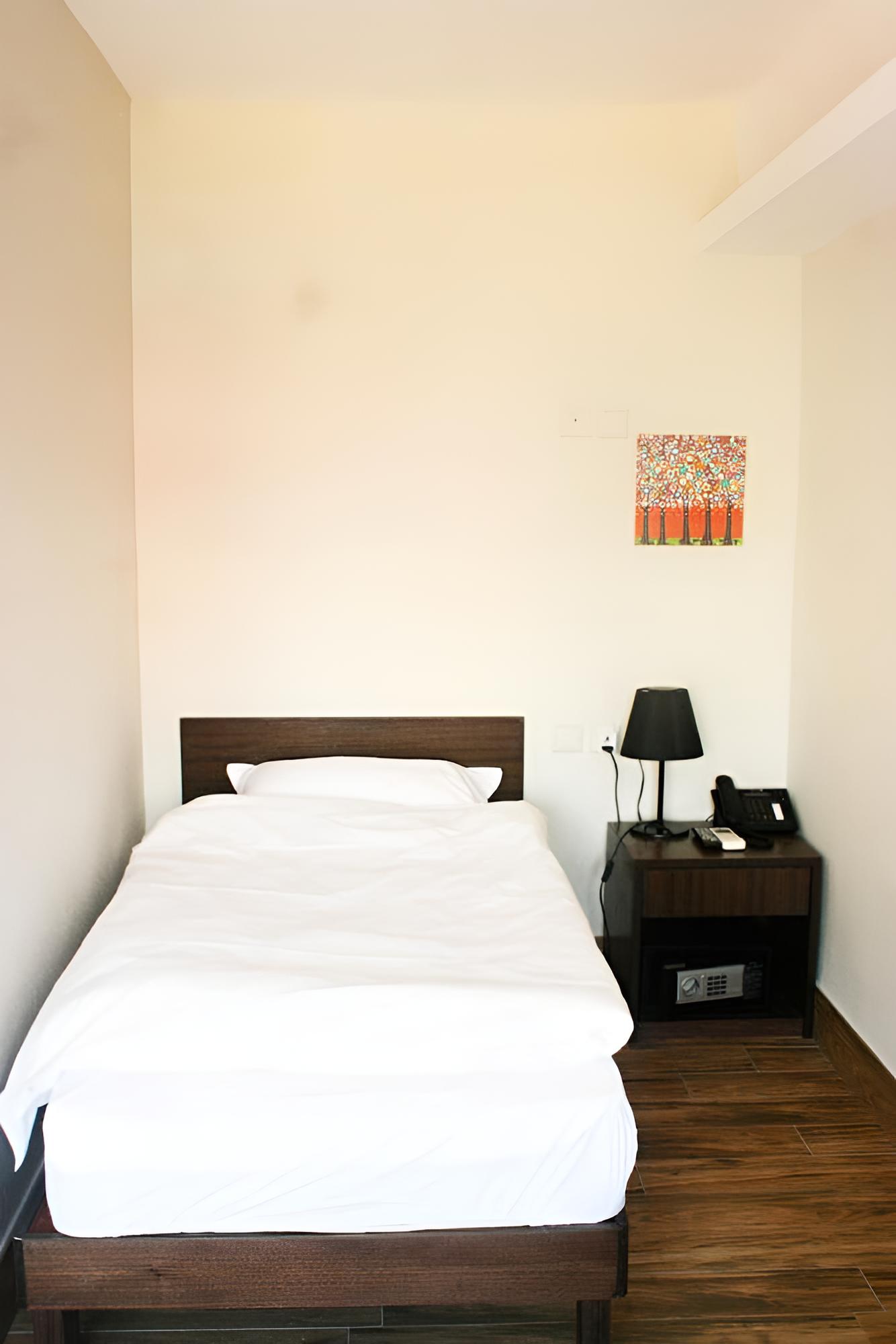 Comfort Double or Twin Room, 1 Double Bed photo 3