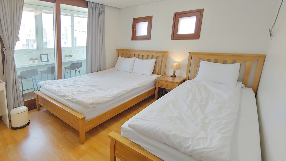 Basic Triple Room, 1 Bedroom