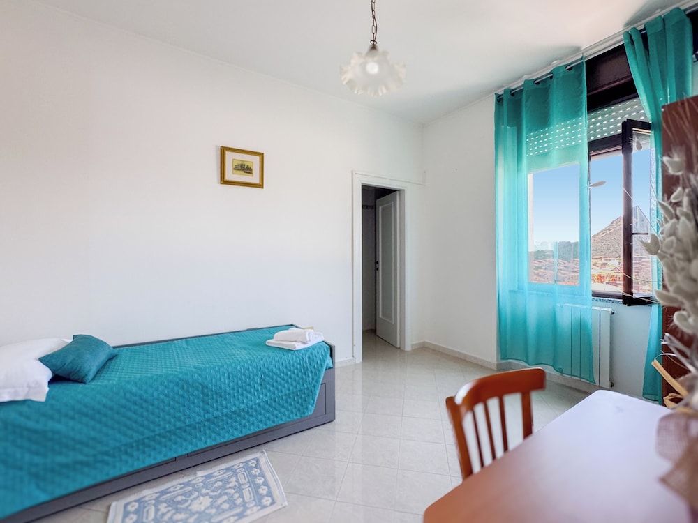 Superior Single Room, City View photo 1