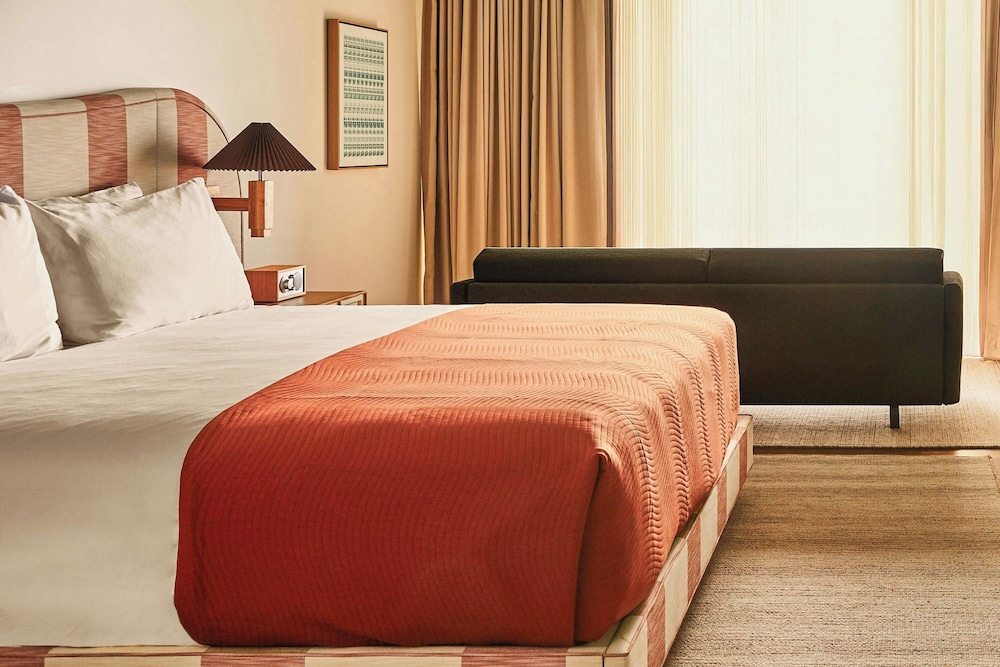 Soundside King Junior Suite photo 1