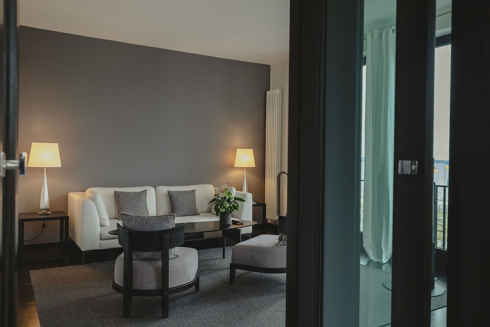 Exclusive Suite