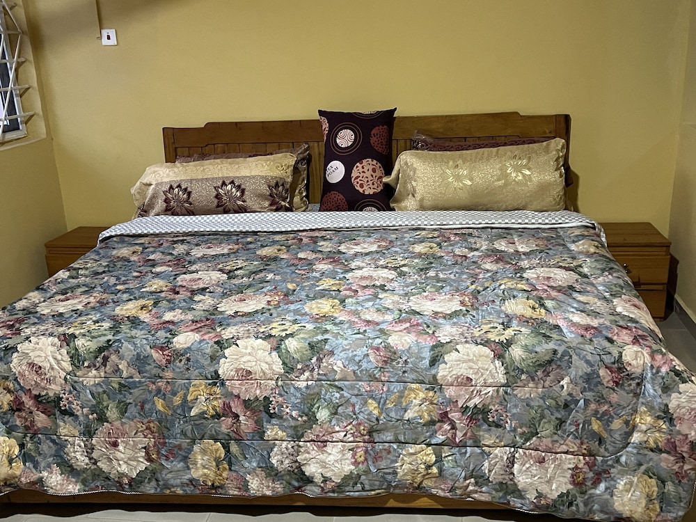 Executive House, 2 Bedrooms, Garden Area photo 1