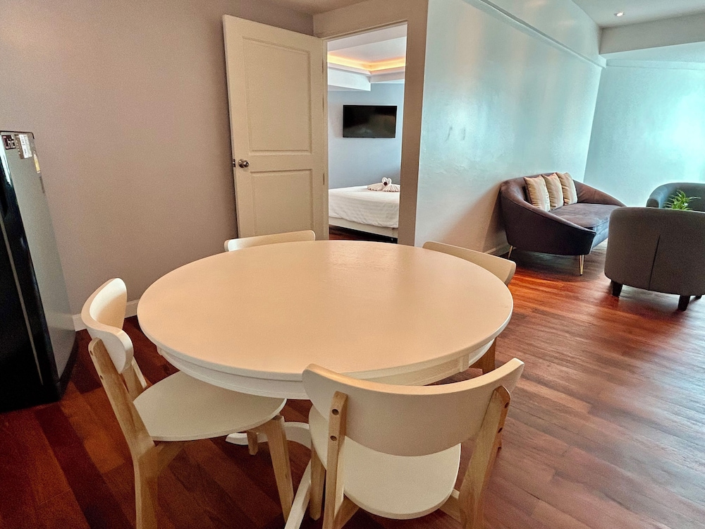 Jomtien Suite Sea View Jomtien Wing photo 3