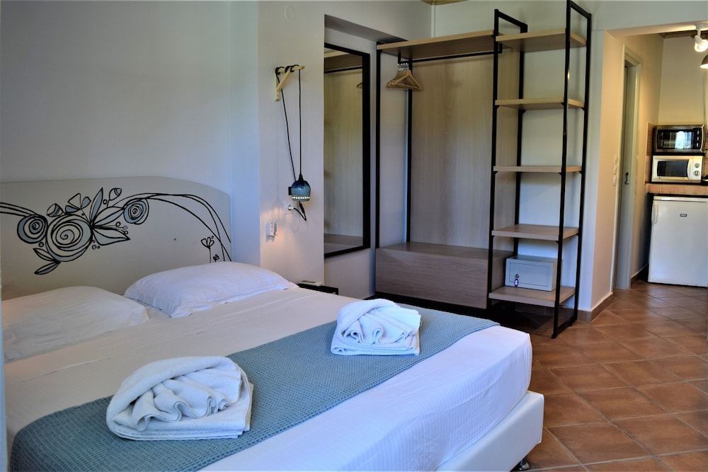 Studio (for 2 people)