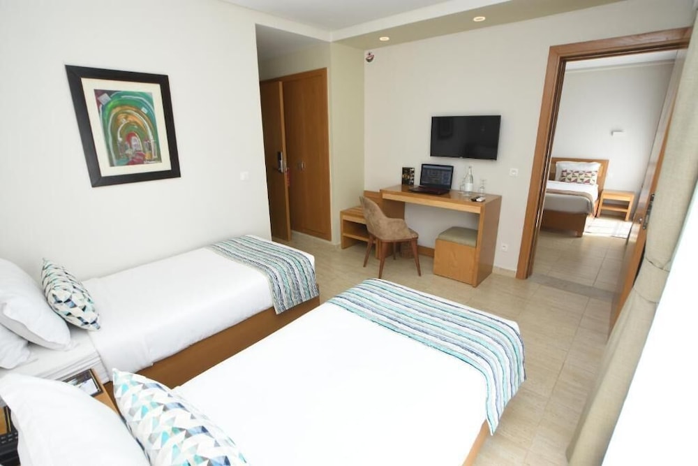 Standard Double Or Twin Room - Photo 2