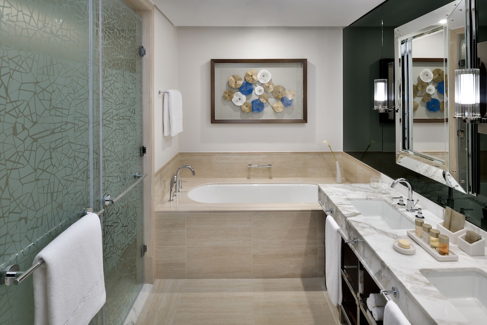 Executive Suite, 1 King Bed