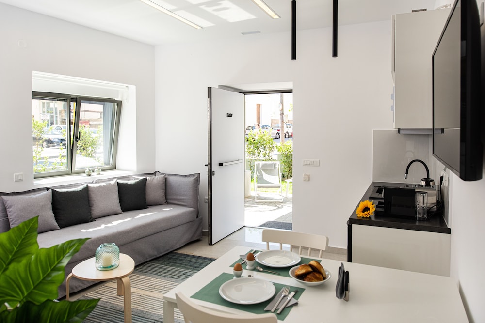 Superior Apartment - Photo 8