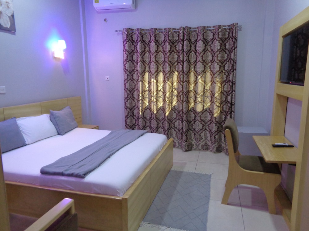 Executive Room