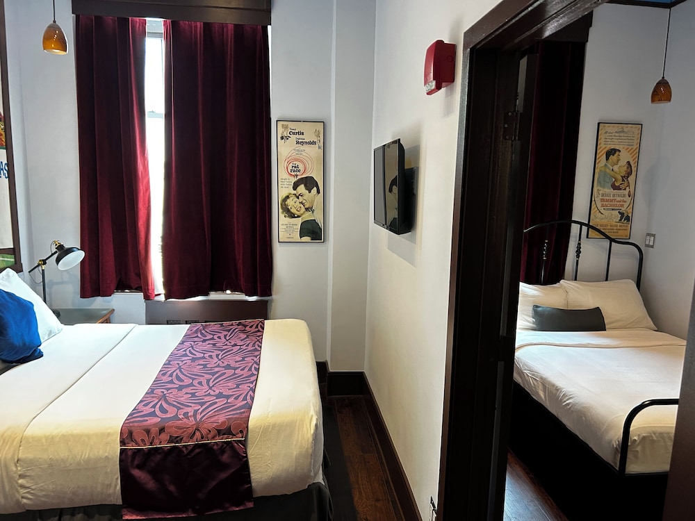 Deluxe Quadruple Room, 1 Bedroom