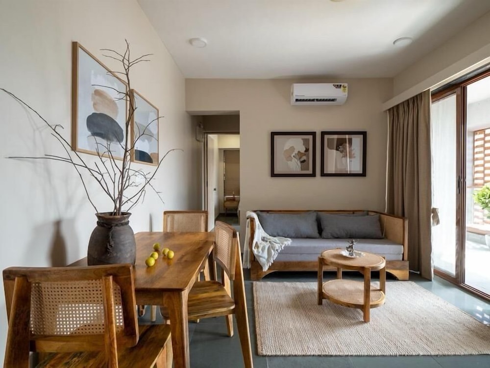 Presidential Suite, Balcony, City View