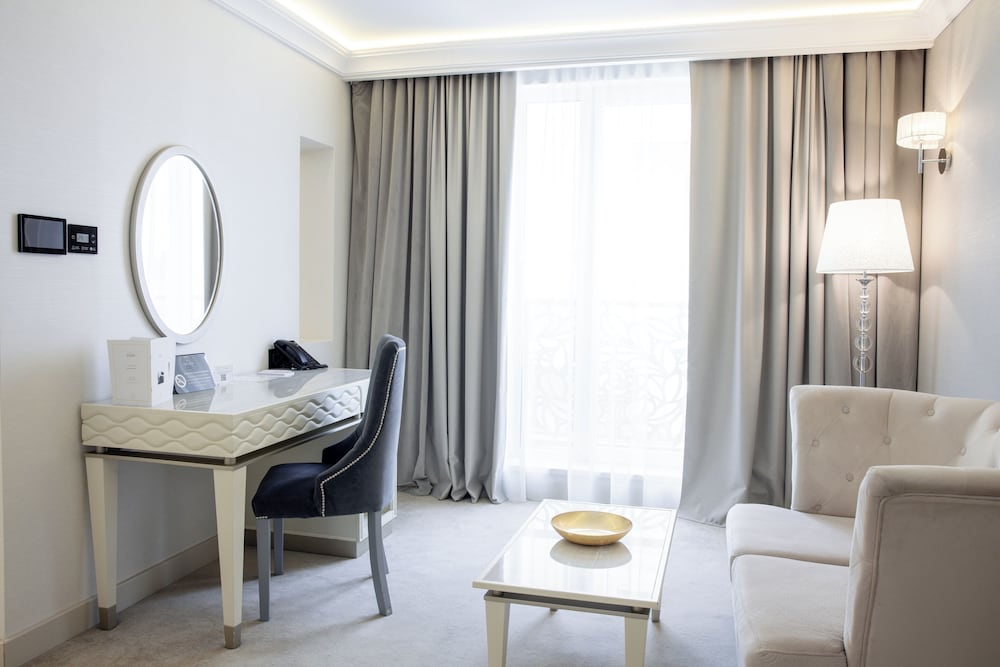 Executive Room photo 3