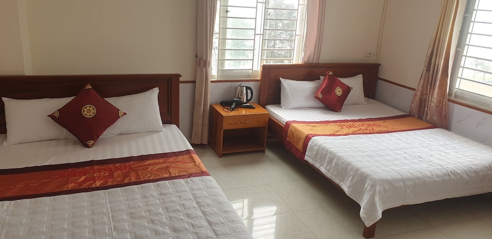 Family Triple Room, Multiple Beds, Beach View, Beachside photo 2