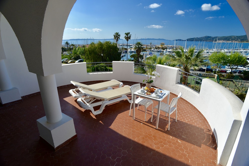 Privilege, Sea View photo 3