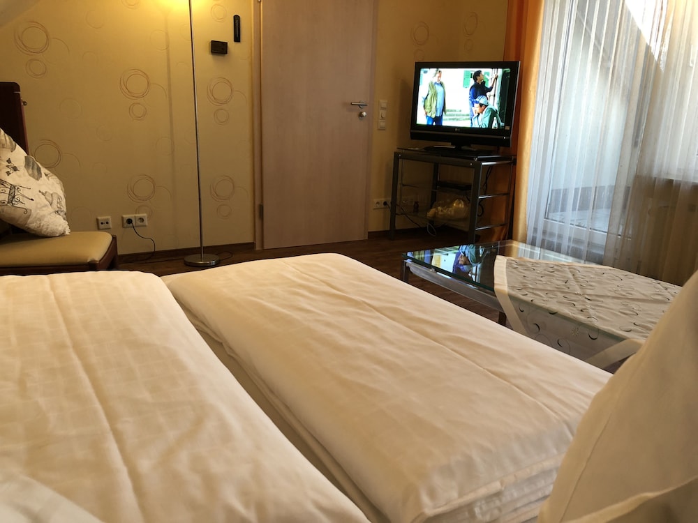 Apartment Suite guest house - Photo 5