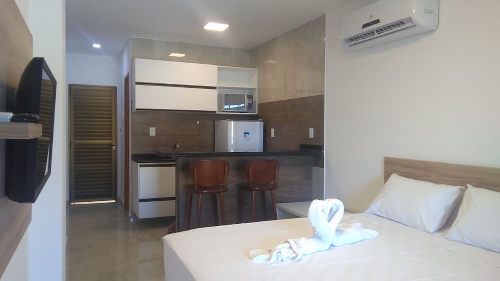 Deluxe Double or Twin Room - Photo 8