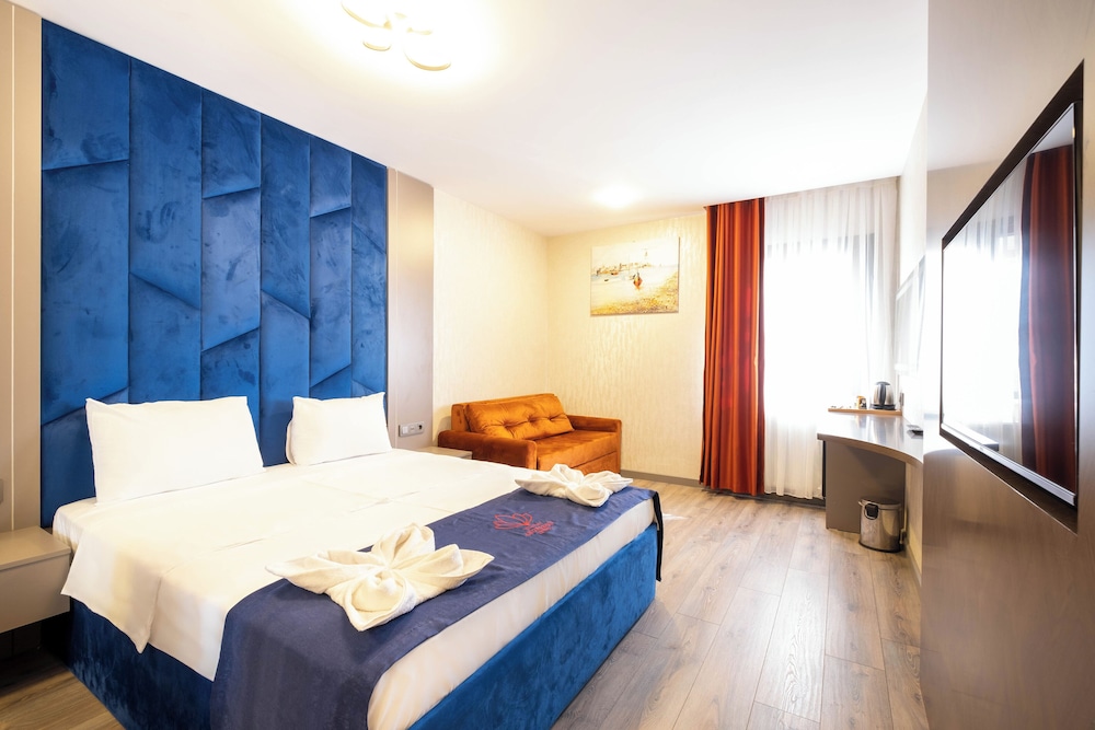 Economy Double Room photo 1