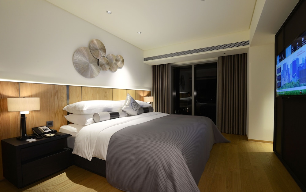 Madison Room - Photo 3