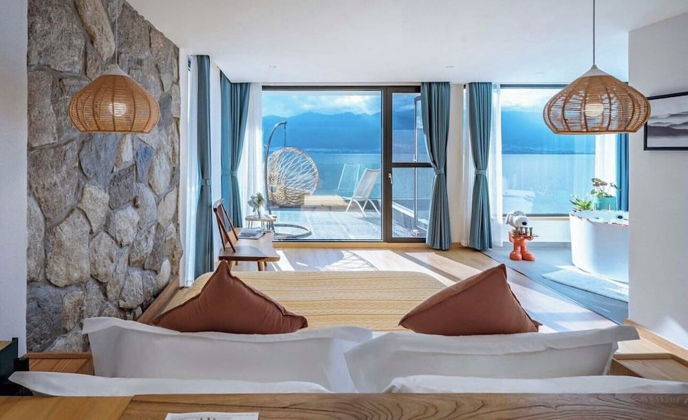 Basic Double Room, Balcony, Sea View
