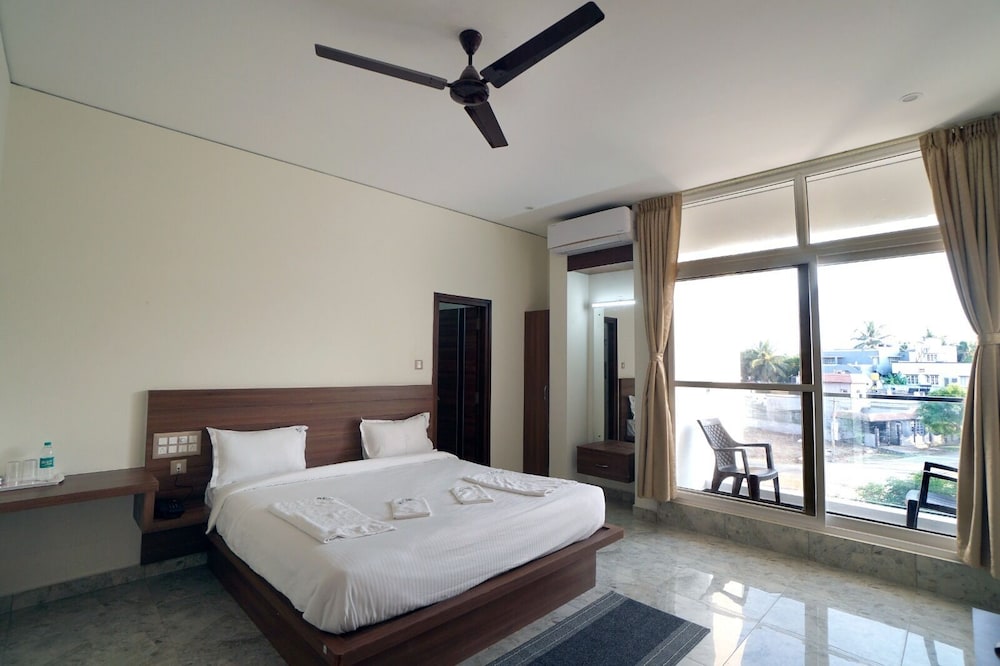 Deluxe Double Room photo 3