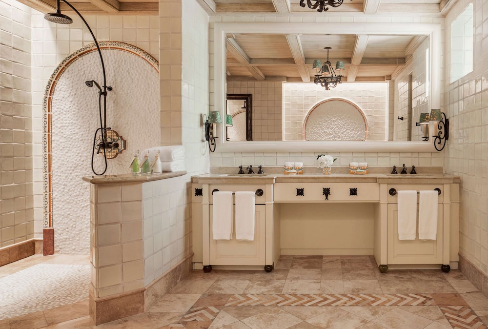 Suite, 1 Bedroom, Oceanfront (casita, With Infinity Pool)