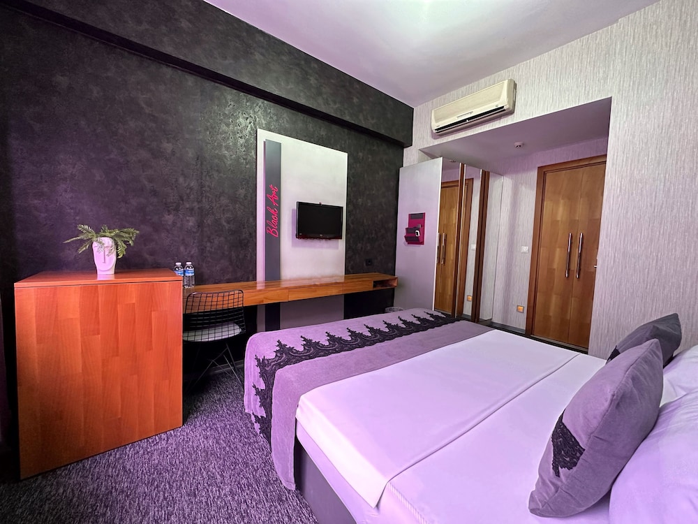 Standard Double Room photo 3