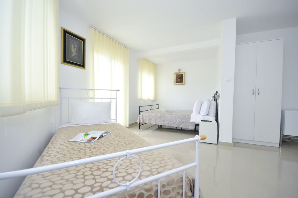 Comfort Triple Room, Non Smoking