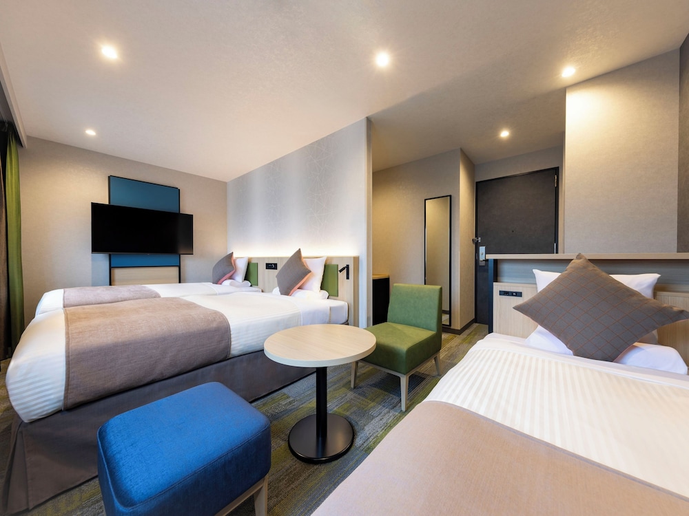Standard Triple Room, Non Smoking (Renewal, No housekeeping) photo 1