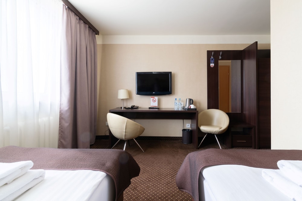 Double Room - Photo 3