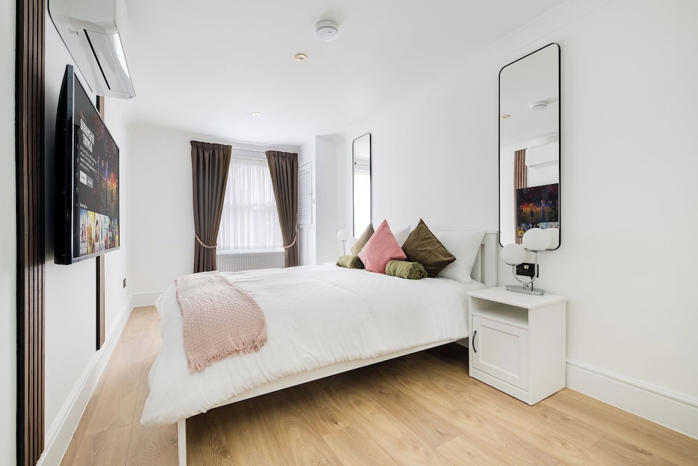 Premier Apartment, 1 Bedroom, Air conditioning photo 3