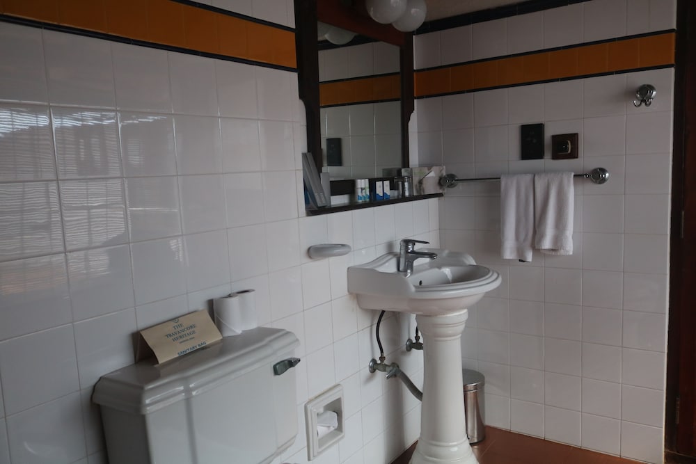 Premium Suite - Photo 7