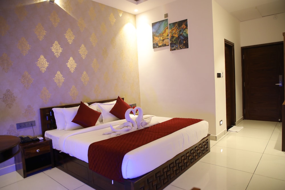 Deluxe Room, City View photo 1