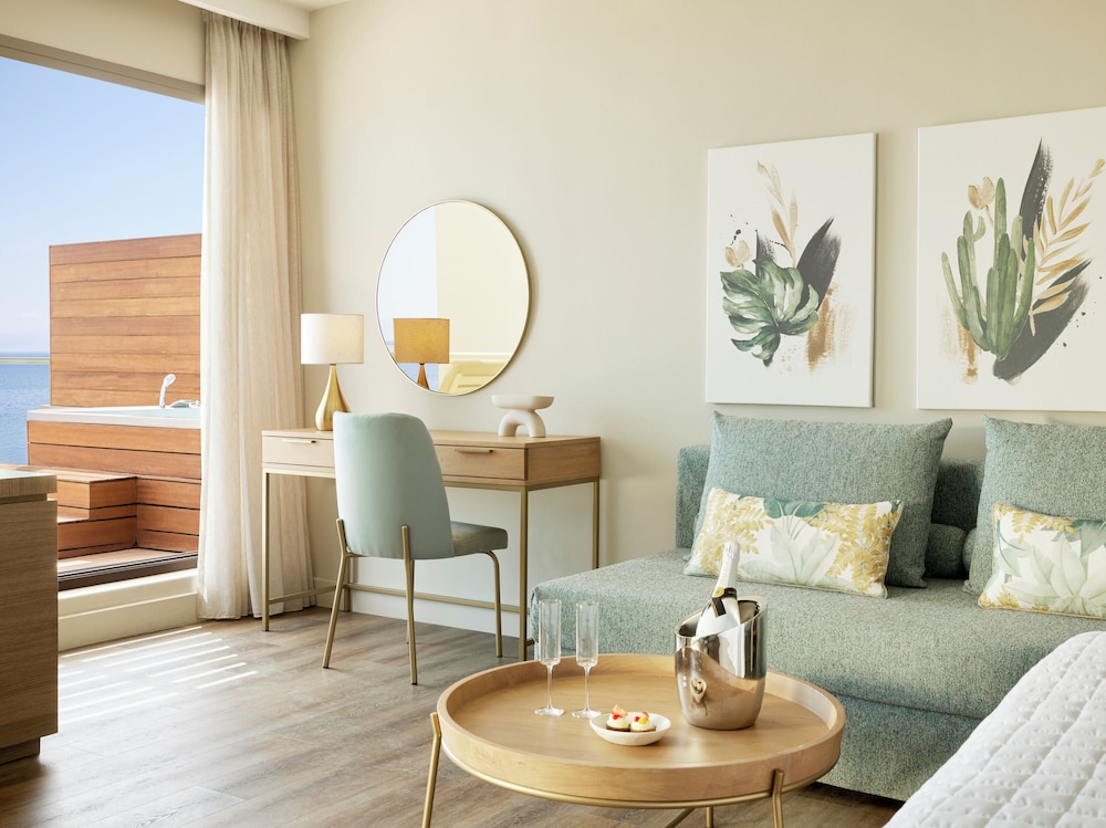 Junior Suite, Grand Terrace Whirlpool Sea View (Panorama) - Photo 2