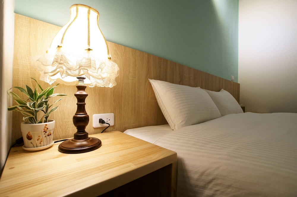 Business Double Room, 1 King Bed, Non Smoking photo 1